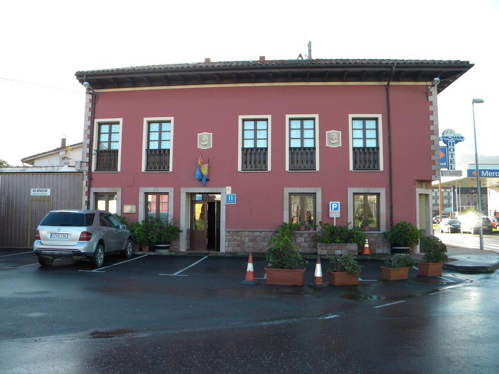 Hotel Solymar Bricia Exterior photo